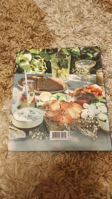 Кулинарна книга с уникални рецепти - Готвим за Приятели!