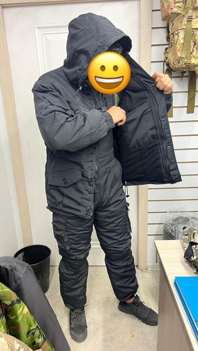 Зимняя форма. Куртка. Горка.