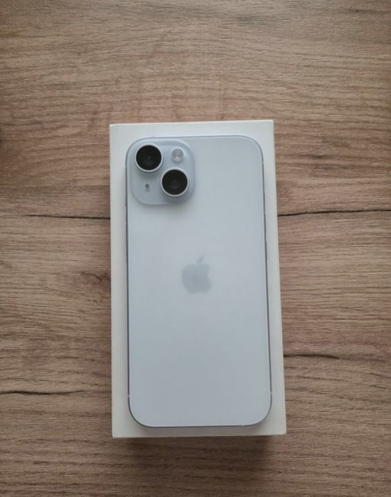Продам IPhone 15