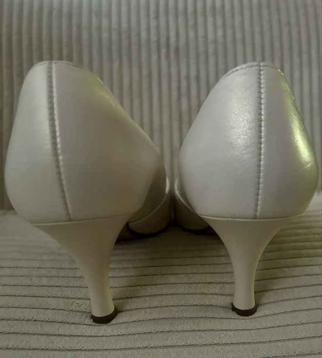 Обувки на Gabor.