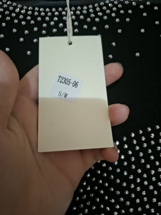 Продавам чисто нова рокля