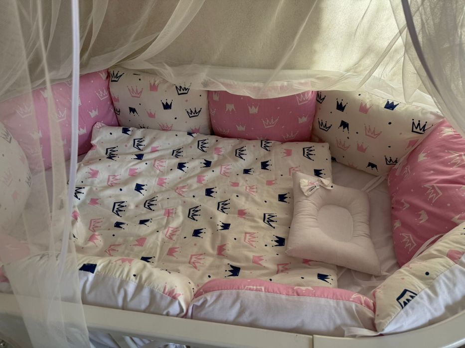 Манеж почти новый не использованый