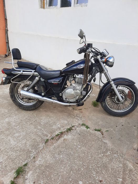 motocicleta suzuki gz 250cc