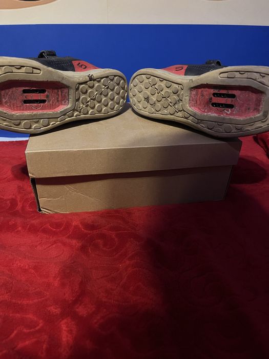 Обувки за клипс five ten hellcat