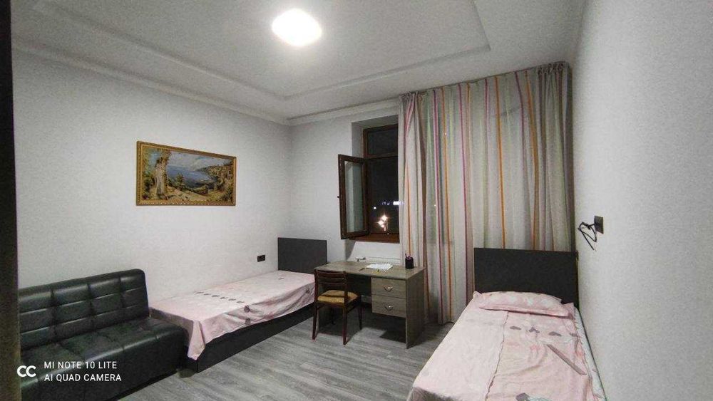 Сдаётся уютная квартира в отличном районе заезжай сегодня!Метро Новза!