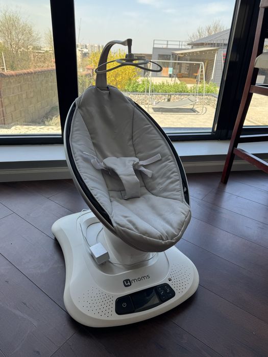 Электронные качели 4moms