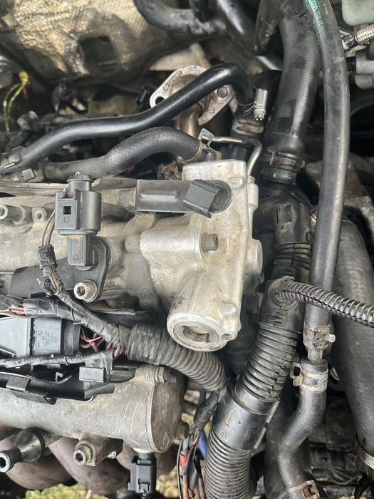 Piese vw bora 1.6 fsi