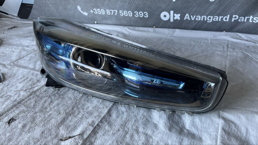 Десен фар Renault Zoe