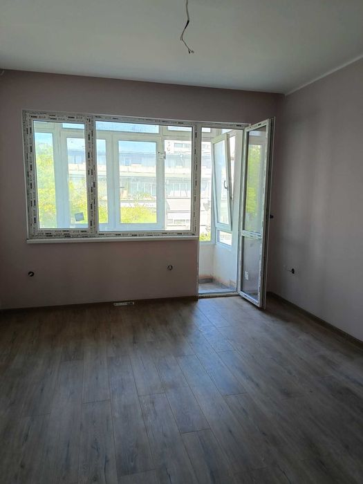 Боядисване, шпатлуване, гипсокартон и друго. Въсокко качество.