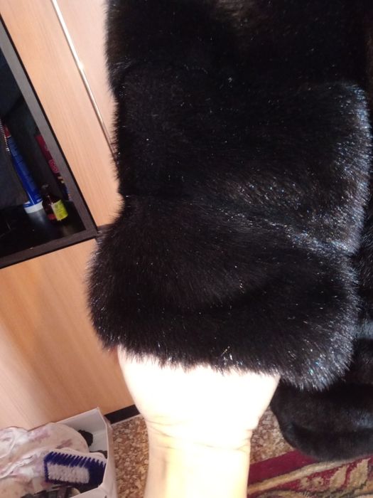 Продам норковую шубу