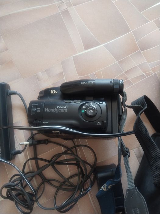 Продам видеокамеру.