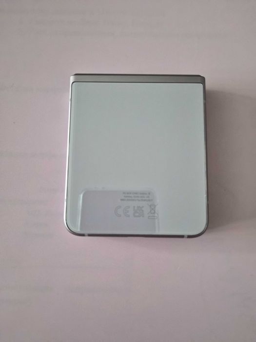 Samsung Galaxy Z Flip 3 5G Lavender – 128GB