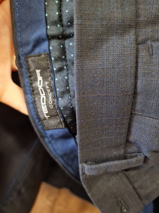 Промо цена! Мъжки тъмно син костюм Теодор