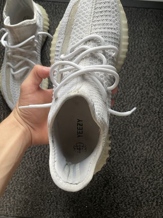 yeezy 350 albi marimea 42