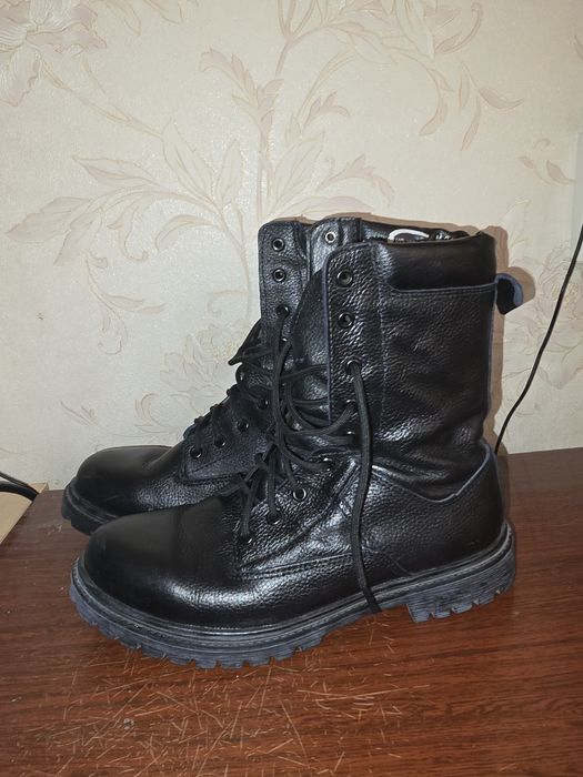 Продам берцы новые