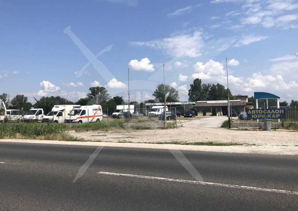 Парцел в Индустриална зона-Изток! 102828