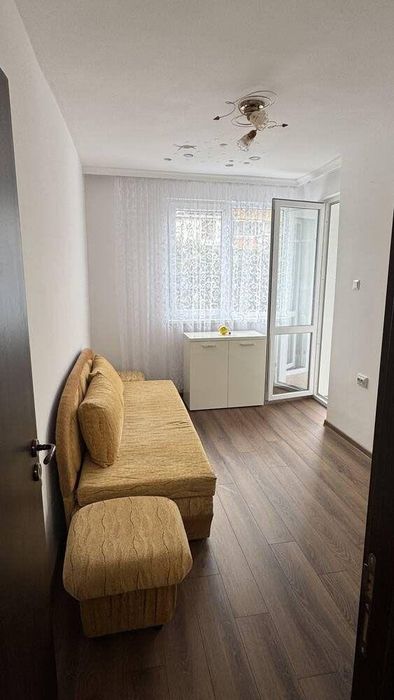 Дава се под наем Тристаен апартамент в Бургас, Лазур - 90 кв.м за 628.32 € - Снимка #3