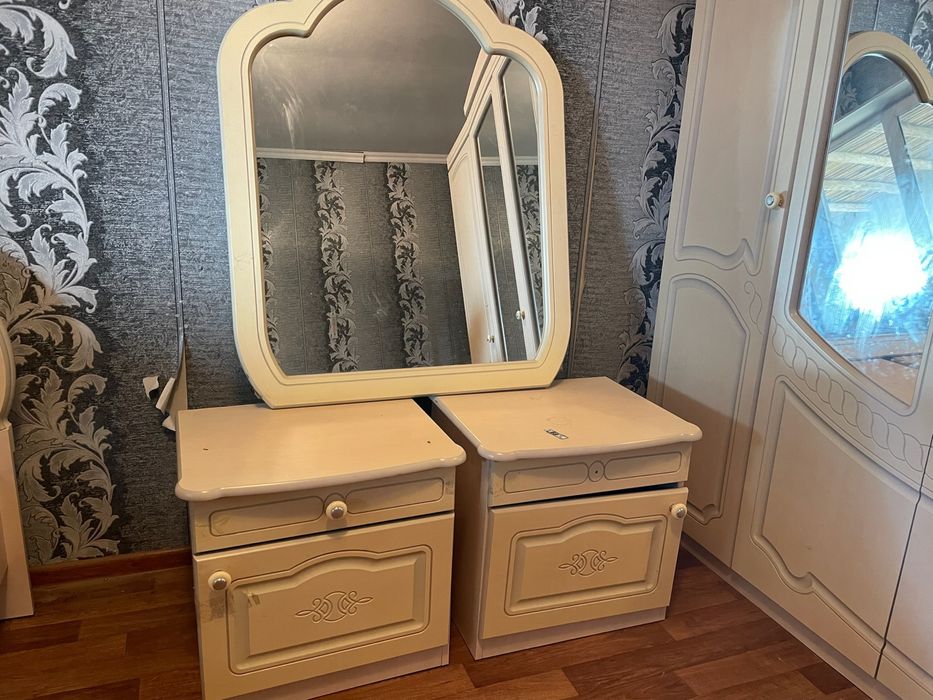 Спальная гарнитура в комплекте