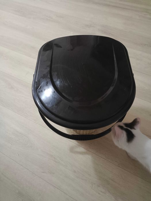 Туалет ведро пластиковое