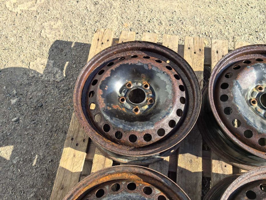 16 цола 5 х 108 мм Форд / ВОлво - 6,5 Инча / ЕТ 52,5 - НА БРОЙКА