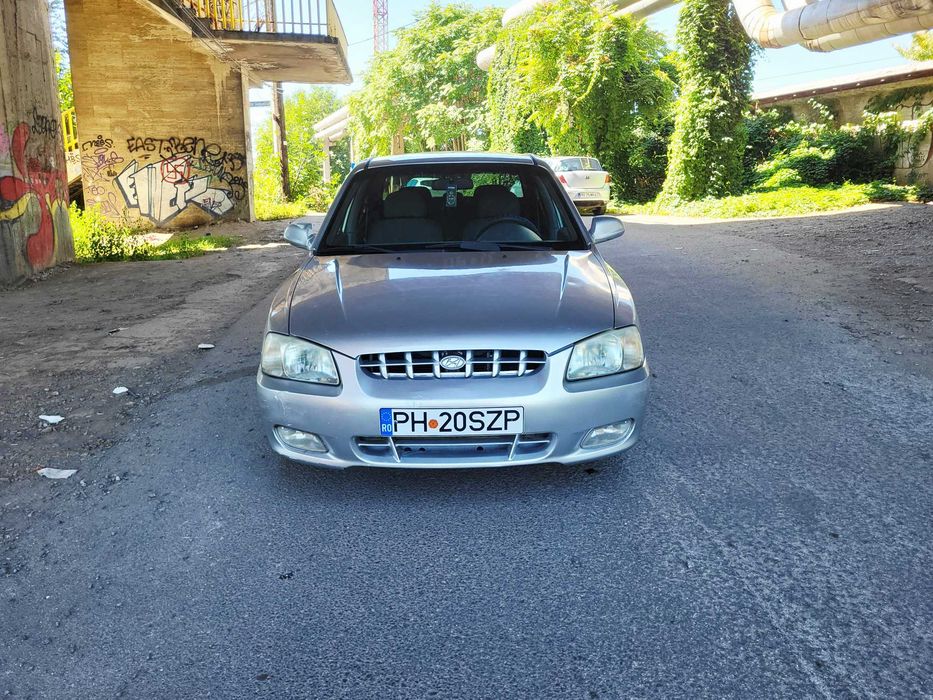 ***PROPRIETAR*Hyundai Accent*an fabr. 2000*Benzina*1341 cmc*283.000 Km Reali*Distributie Schimbata***
