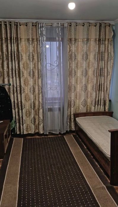 СРОЧНО Гагаринда жойлашган 3 хонали квартира ижарага берилади!!!