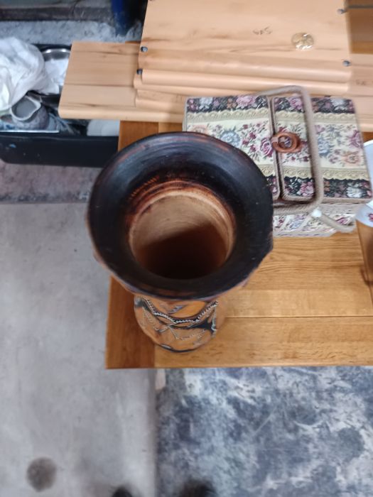 Vaza din lemn  masiv