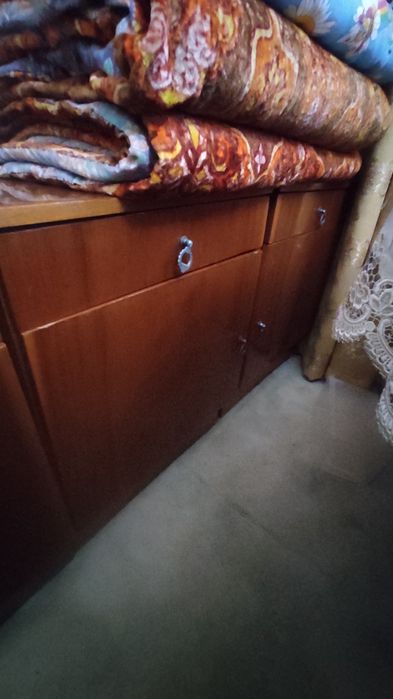 Мебель детская и трюмо