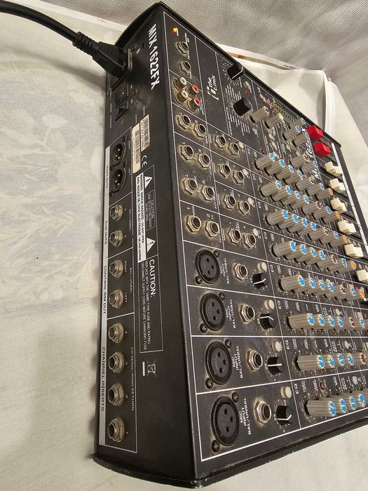 Thomann the t.mix mix 1622 fx 8 canale + efecte XLR out