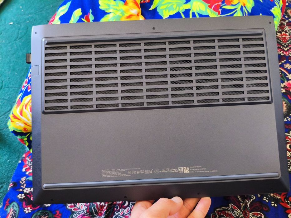 Noutbook viktuc yangi