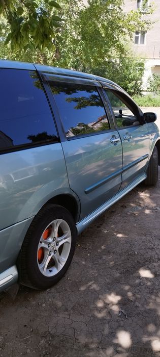 Срочно продам Мазду мпв