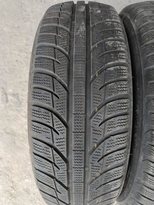 Зимни гуми -15цола -175/65-1бр -40лв."TOYO"