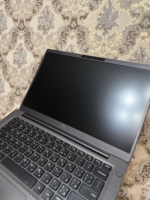Dell 16/512 noutbook