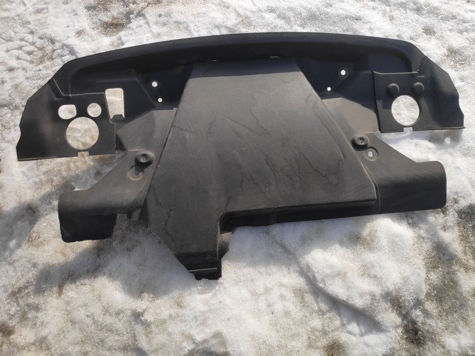 Накладка радиатора е36