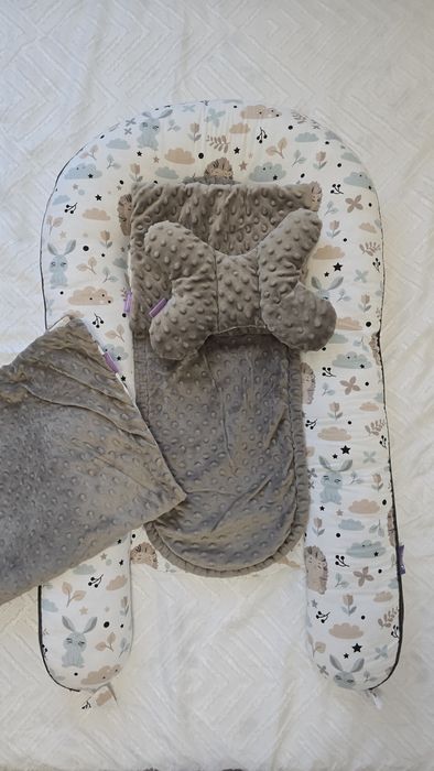 Set 5 piese jukki babynest + perna alaptare