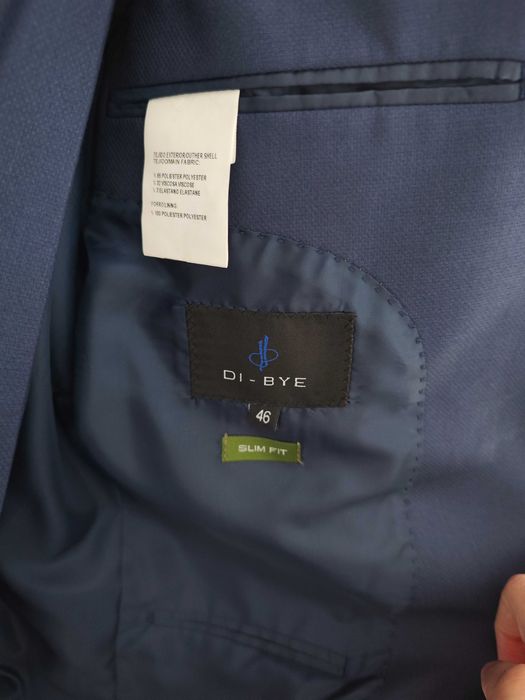 Мъжки костюм НОВ