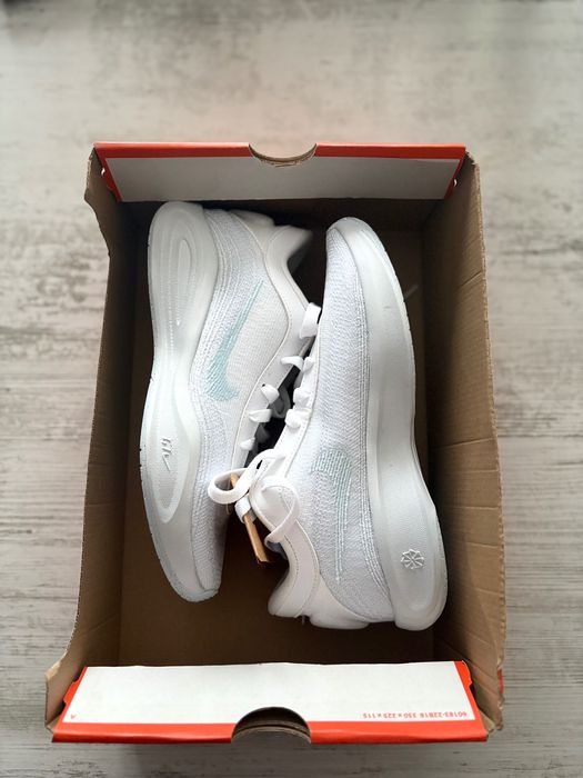 Adidaș Nike autentici în stare perfectă,complect nepurtați