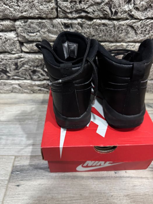 Боти Nike 35 номер