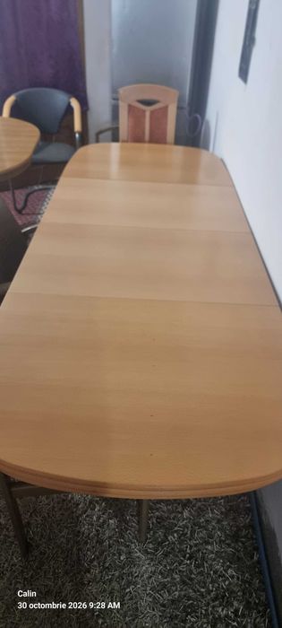 Vand mese din lemn  masiv de stejar ,arin,fag,mahon cu diferite dimensiuni