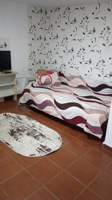 Garsoniera la casă,de închiriat