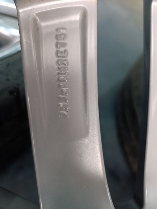 Jante originale VW Golf 7 vara 225 40 18 Michelin dot 2023 ca și noi