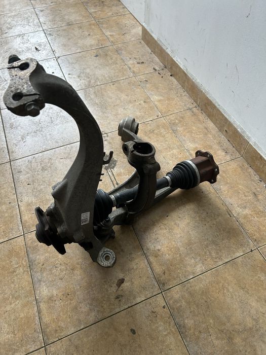 Ходова част- шенкел,полуоска,носачи Audi SQ5 Q5