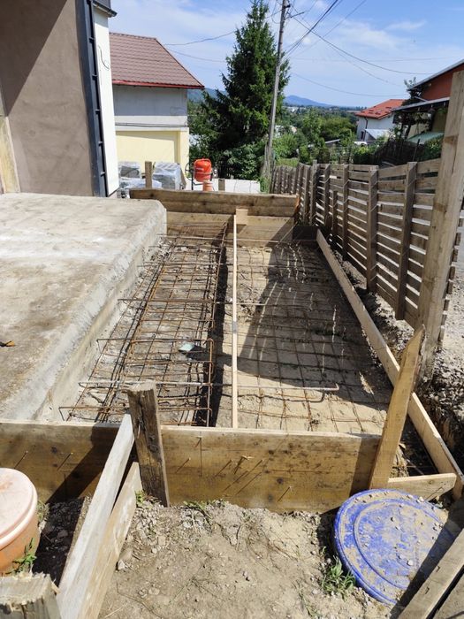 Constructii civile si industriale, case la rosu, interioare, renovari