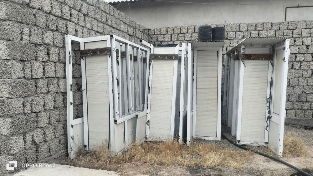 Пластиковый шкаф для бани 25 мест