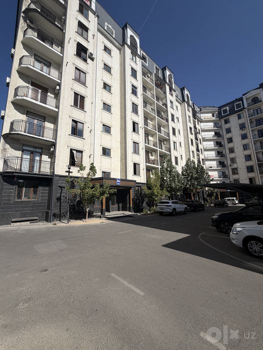 Продается Жилой дом, Квартира yunusobod chinobod plaza