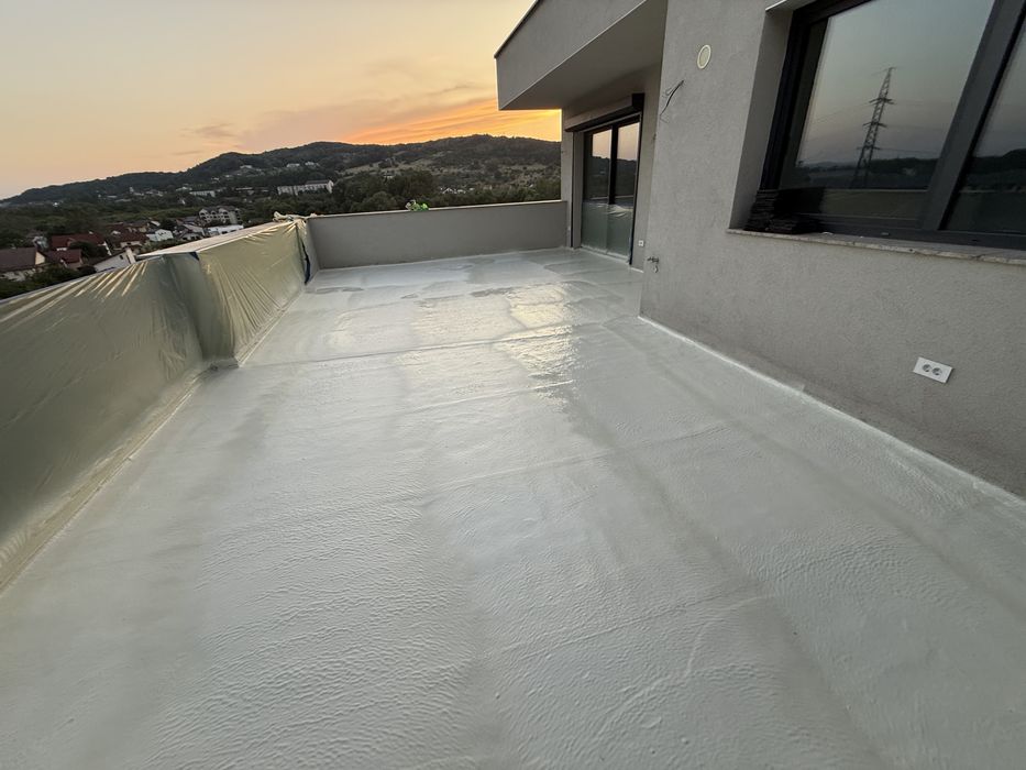 Spuma poliuretanica celula închisa/deschisa/polyuree