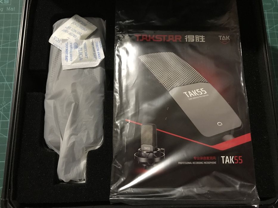 Студийный микрофон (конденсаторный)