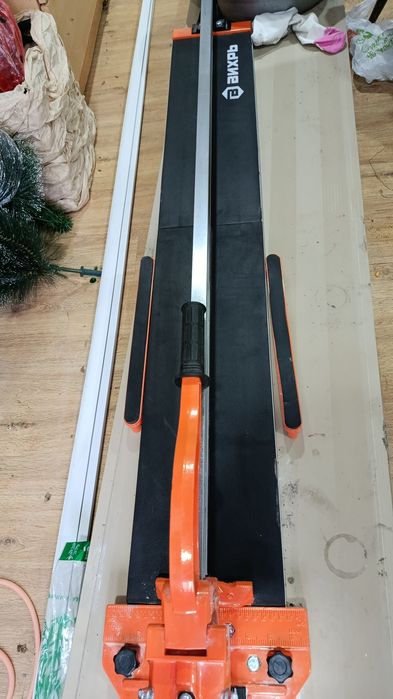 Плиткорез Вихрь 1200