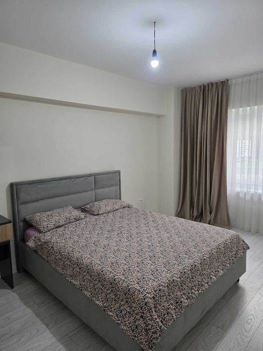 Inchiriez apartament cu 2 camere