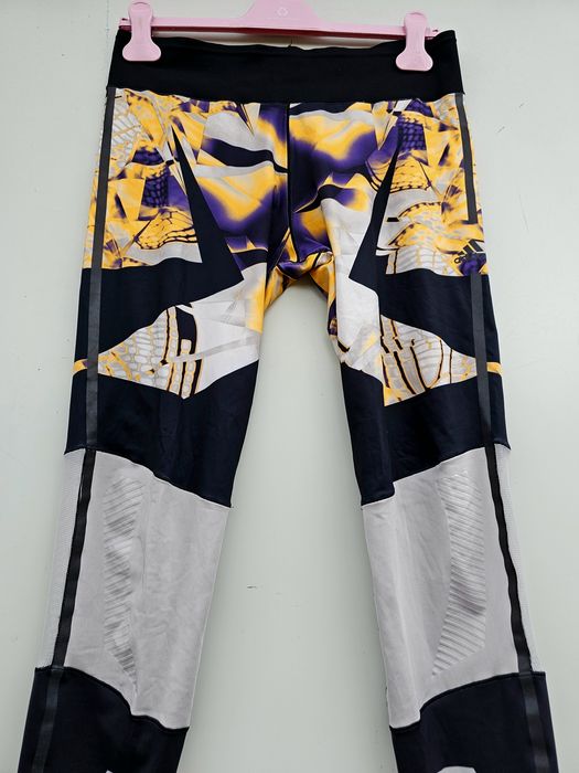 Adidas оригинален дамски клин Л размер